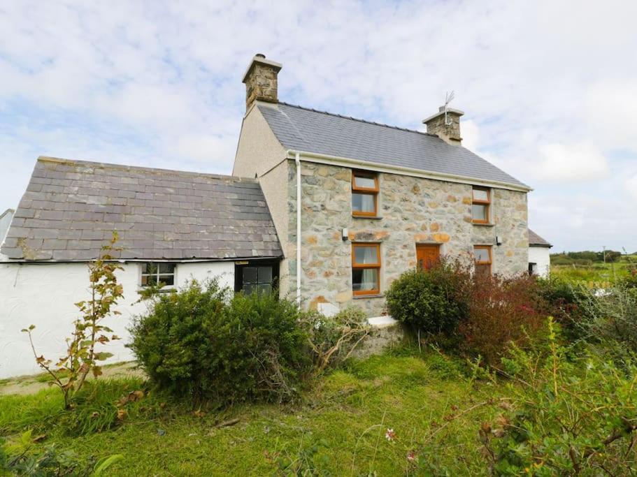 Ty Rhos, Farm Stay, Sleeps 4, Rhoshirwaun 2 Miles From อาเบอร์ดารอน ภายนอก รูปภาพ